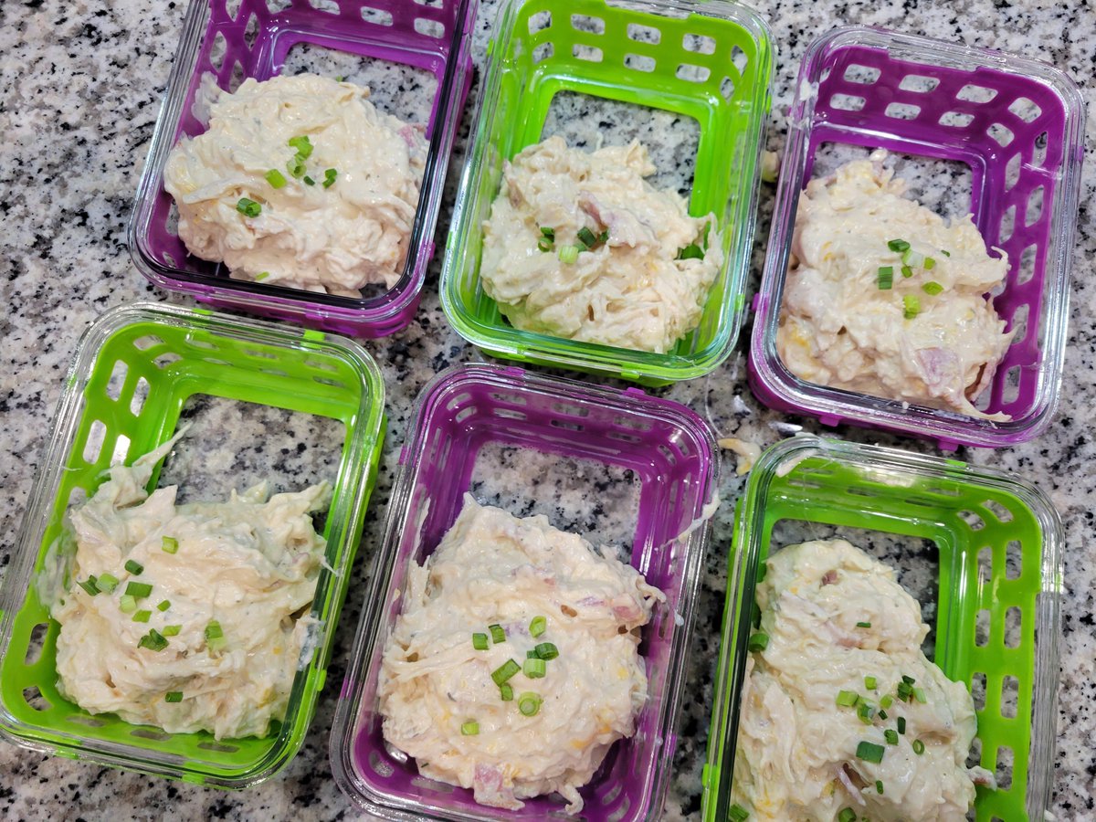 Skinny Slow Cooker Crack Chicken 
#weightwatchers #mealprep #wwcommunity
buff.ly/3Bs5kms