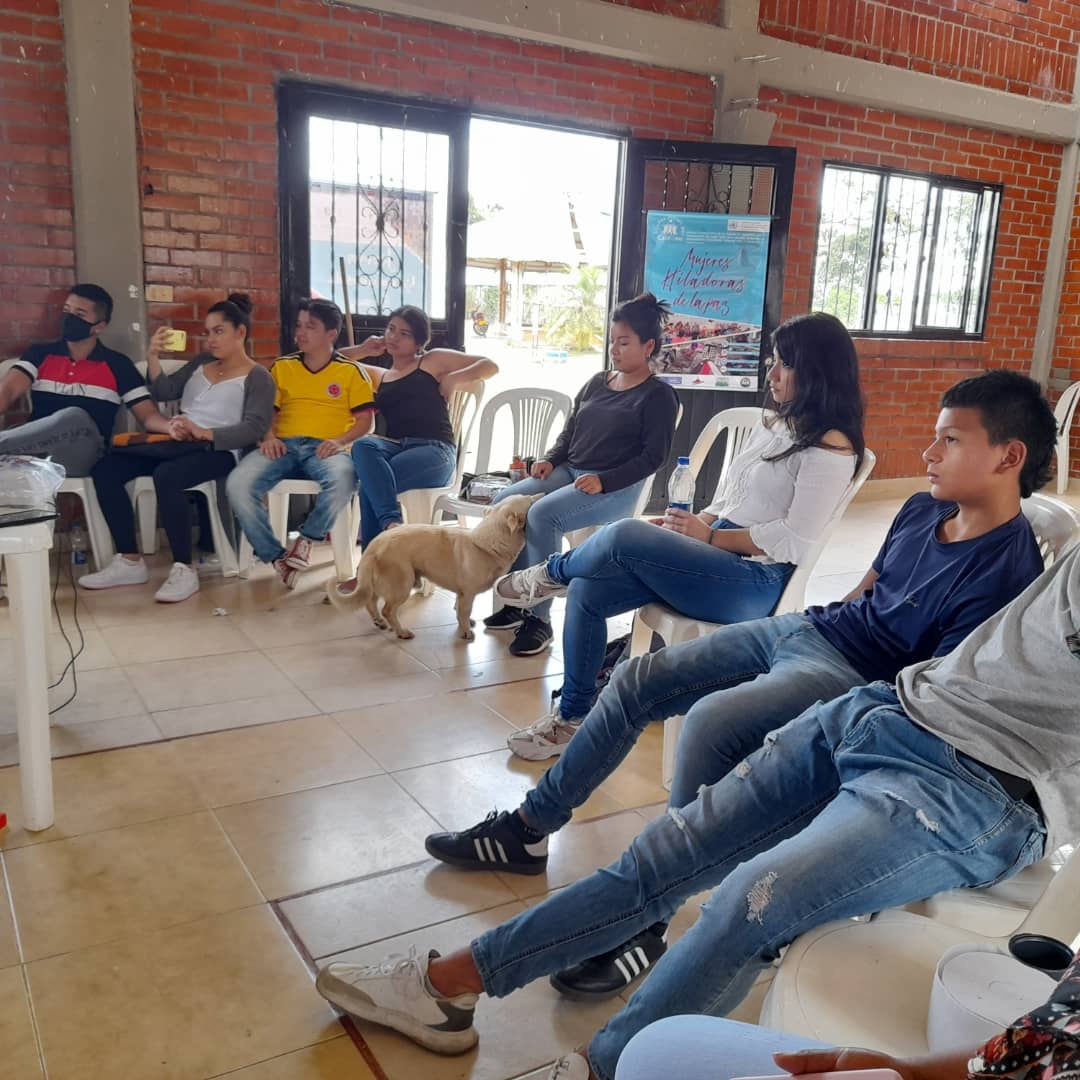 CaldonoPor's tweet photo. #Hoy 10 de septiembre el proyecto Alianza Juntos Por Caldono continúa formando a los #JóvenesGuardianesDeLaPaz en temas de TICS. 
#ElFondoAvanza  #PazDesdeLaBase #SomosLaPaz  #AlianzaJuntosPorCaldono 
@FondoONUCol @CaldonoPor @ONU_es https://t.co/eUfd08GZgW