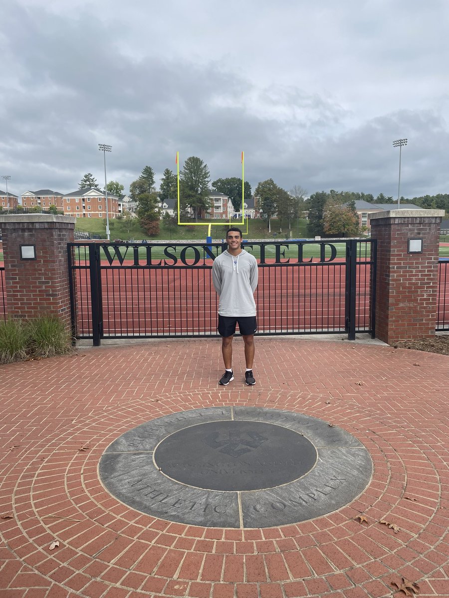 A huge thank you to <a href="/coachlerose/">Coach Lerose</a> <a href="/bryce_pm/">Bryce Perry-Martin</a> and the rest of the W&amp;L staff for an amazing visit this weekend!