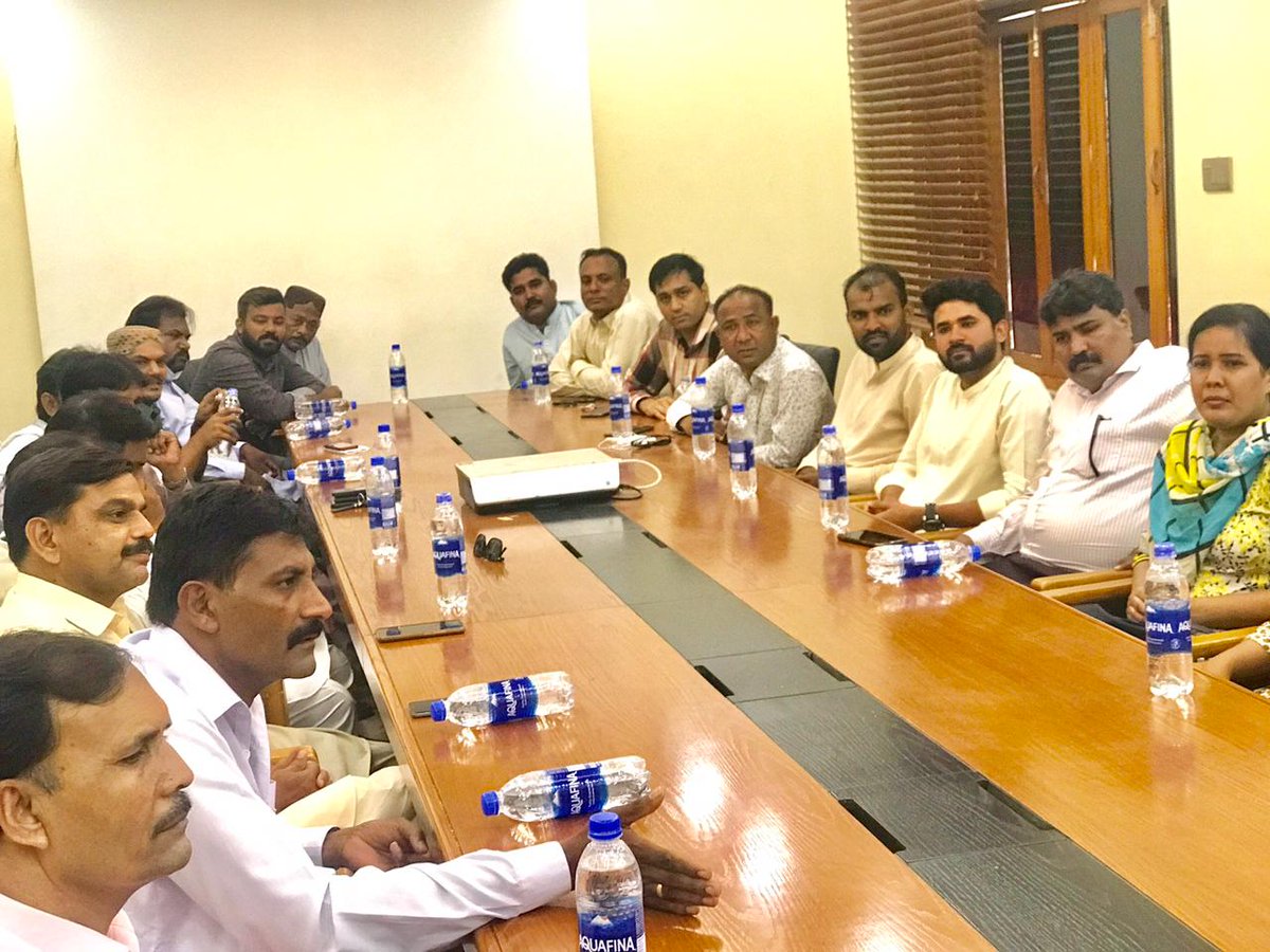 MattoSheraz's tweet photo. President ⁦#PPP⁩ Minority Wing Karachi Division ⁦@MattoMushtaq⁩ Chaired Meeting at People’s Secretariat Khi Regarding Upcoming PPP 17 oct Mazar e Qauid 
⁧#شہدائے_کارساز_کو_سرخ_سلام⁩ 
⁦@BBhuttoZardari⁩ ⁦@AseefaBZ⁩ ⁦@BakhtawarBZ⁩ ⁦ https://t.co/aPUc0DovRI