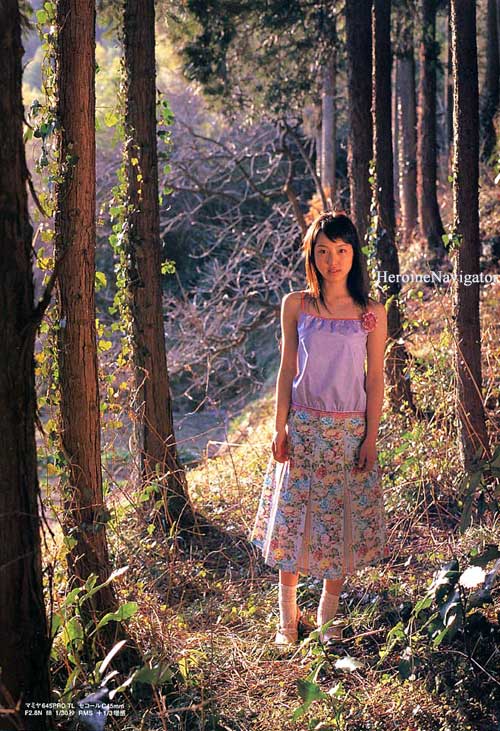 2001年のカメラマン誌の表紙の竹内実生さん 「百獣戦隊ガオレンジャー