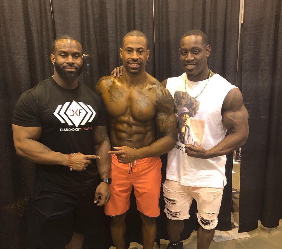 KJoshua21's tweet photo. The @MrOlympiaLLC gets me hyped every year & reminds me how much I love to coach (others to their dreams) & compete. I’ve literally watch my boys go from reg gym heads to Olympians. And we compete to WIN!
#Trophies 🏆🏆🏆
#CompeteToWin🥇
#BODYBYKJ🔥
#CreatingYOURMasterpiece 💯💯 https://t.co/MHERyYDPzt