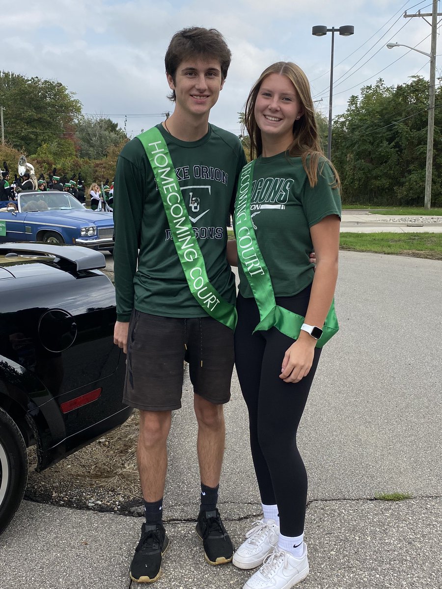 RosaAEveritt's tweet photo. HOCO 2021 @LkOrionHS #GoDragons https://t.co/njFDv0ZdLE