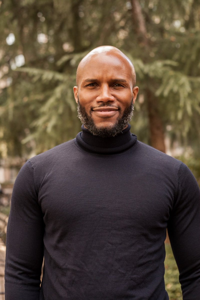 THAPgroup's tweet photo. #LIVE NOW at '@THAPgroup' on #Facebook - #BWE Virtual: Code Switching in the Workplace w/Executive career coaches Monica Simmonds, MSPH &amp; Larnell Vickers on workplace strategy and professional wellness.

#blackwallstreet #careers #workplacestrategy #environmentalism #diversity https://t.co/ZoEQz4zQFH