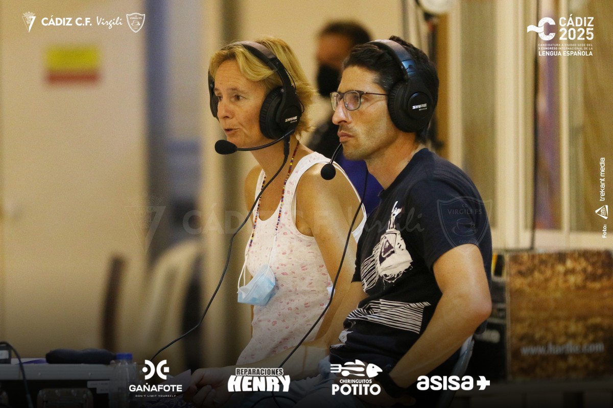 CDVirgiliCadiz's tweet image. Ayer @NachoLimon_Lara volvía a estar acompañado de @Debofer36 en @OndaCadizTV. 

Nada más acabar el partido el narrador viajaba a Elche para participar hoy en la 48ª Media Maratón Internacional, logrando acabar en mitad de la clasificación de su categoría.

¡Enhorabuena! 🏅💪💪💪