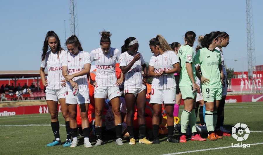 Es increíble como una sola acción puede cambiarte la vida. Hoy se me cierra una puerta pero estoy segura que un universo entero se abrirá para mi. Gracias a mis compañeras (incluidas las del Athletic) por la ayuda y disposición en el momento de mi lesión.