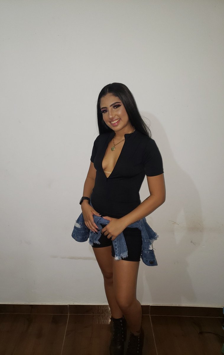 Dama de preto 🖤
#JG 🤠