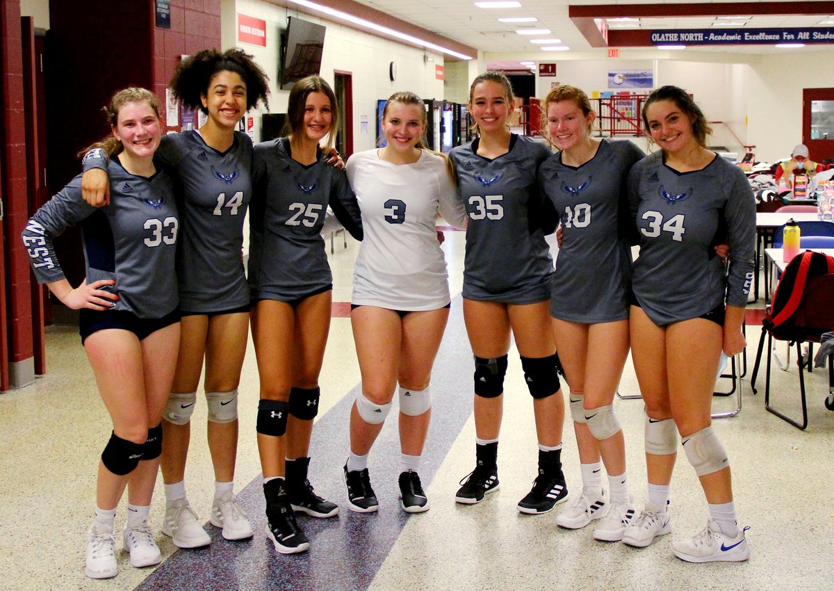 DeboWin1's tweet photo. This C Team of  7 young women played like the warrior goddesses they are. Out of a field of 14 schools, we STILL tied for 3rd place in the tournament! Down a player and little room for injuries, errors, or subs - they.killed. IT! 
YOU GO, LADIES - OWL POWER!!!!🏐🎊🦉🤩🏐 https://t.co/uCxyFKzrKO