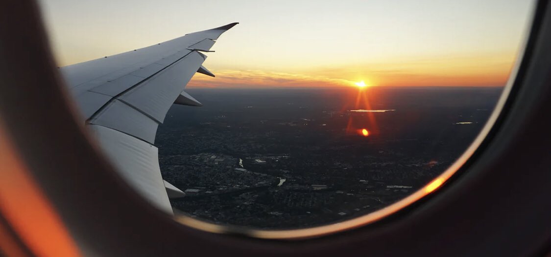 SammualM's tweet photo. Stay positive wonderful people. Lots of things to look forward to, finally the chance to travel to the US again, or be reunited with loved ones. It’s been a difficult journey for us all but better days are coming, so let’s keep positive. Take care everyone ❤️ #liftthetravelban https://t.co/v0XiVqCfKB