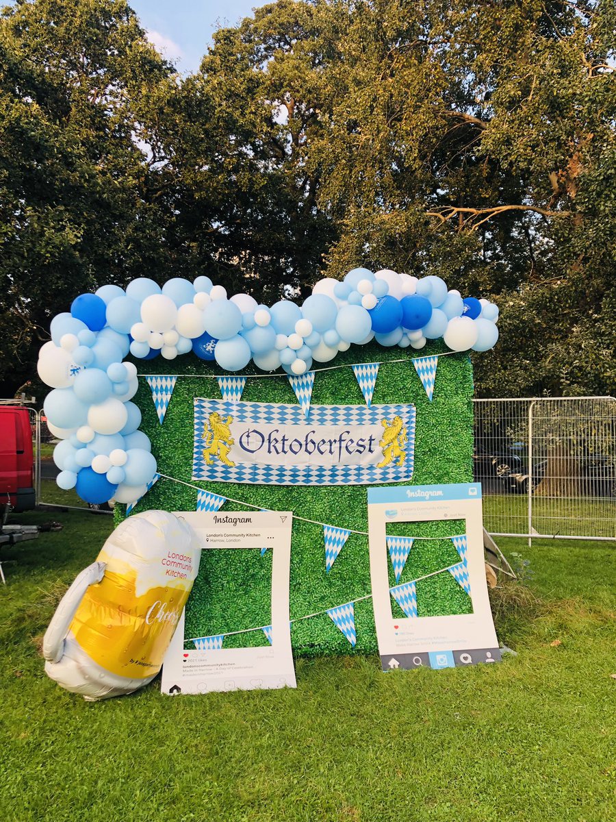 redcupcafeuk's tweet photo. 🤩Wow 🤩what an incredible day!! #Harrow’s 1st ever #Oktoberfest! A fantastic festival organised by @KitchenLondons & #MadeInHarrow, the 🌞 shone, the 🎼 blared & the food 🍟 & drink 🍺 flowed! Thanks 🙏 to all that attended & said 👋; was great to see so many of you 😍 #charity https://t.co/gJZ16ekzQe