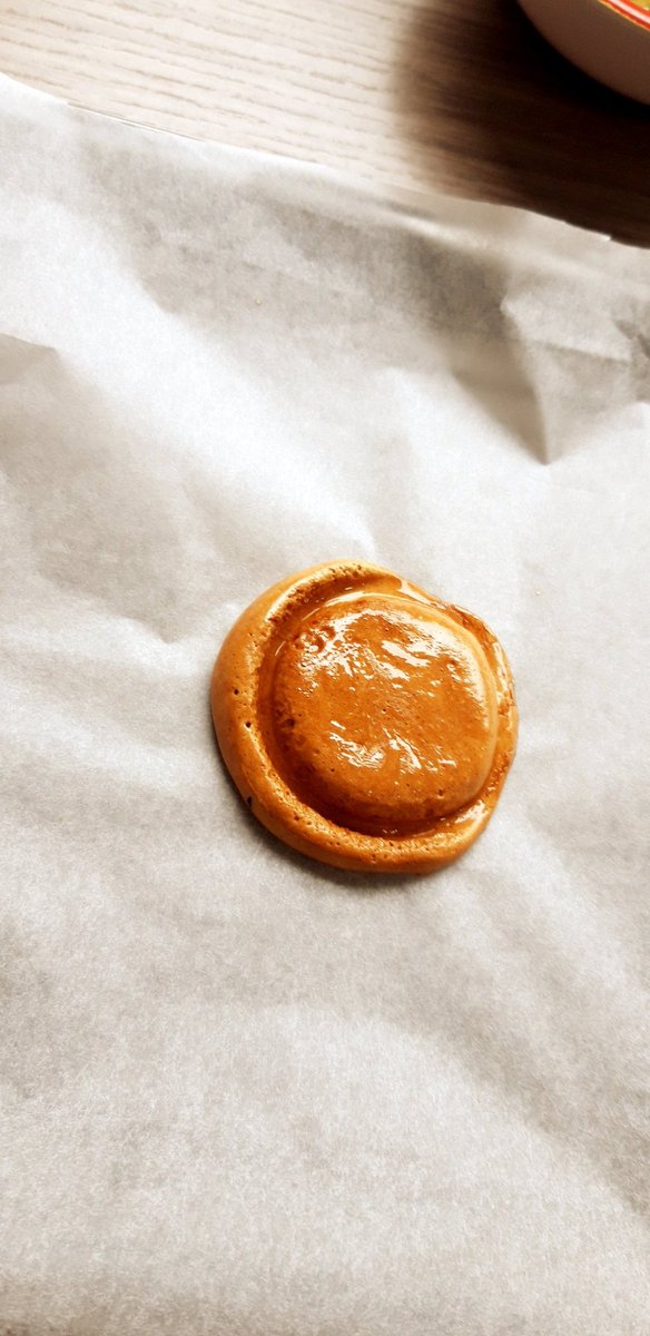 _Trikz_'s tweet photo. 𝐒𝐪𝐮𝐢𝐝 𝐆𝐚𝐦𝐞 𝐃𝐚𝐥𝐠𝐨𝐧𝐚~ ✇
#squidgamenetflix #SquidGame #sugar #treat #DalgonaChallenge #dalgona #cookie #tasty #game https://t.co/qJN9w8jPyD