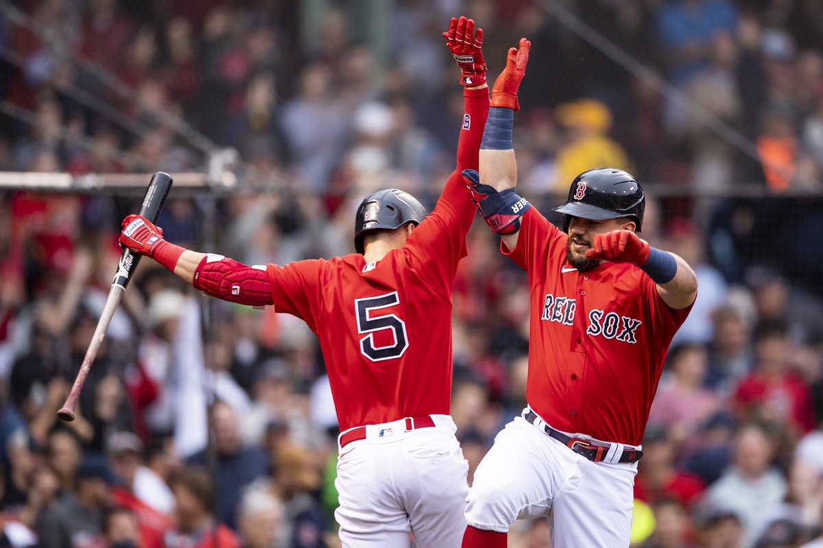 Red Sox tweet media