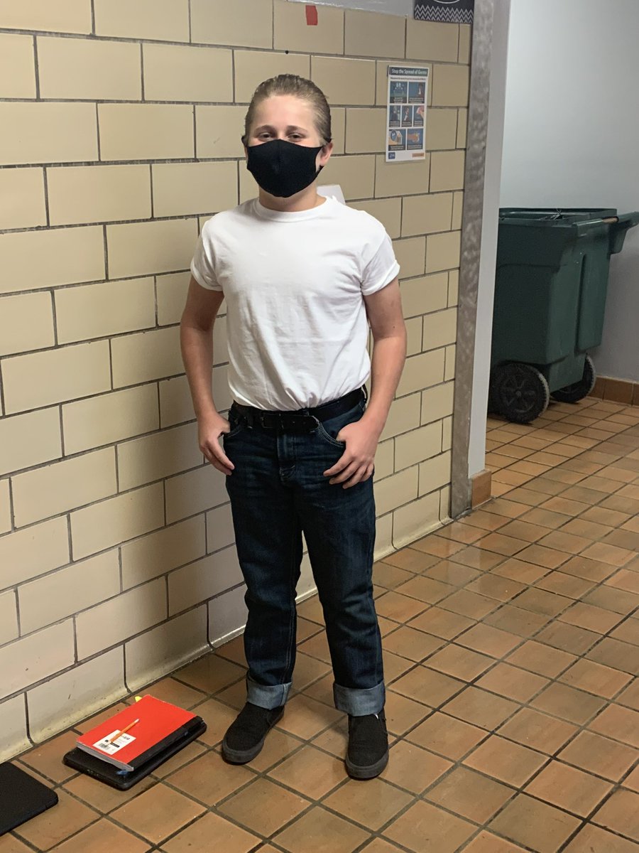 school_scott's tweet photo. Kindness never runs out of style! SMMS is going to #PutALittleLoveInYourHeart #SMMSAgainstBullying https://t.co/yzegIwbiVv