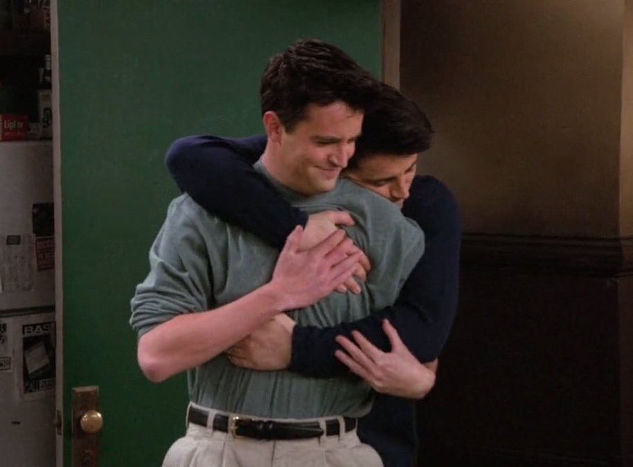 no context chandler bing (@nocontxtbing) on Twitter photo 