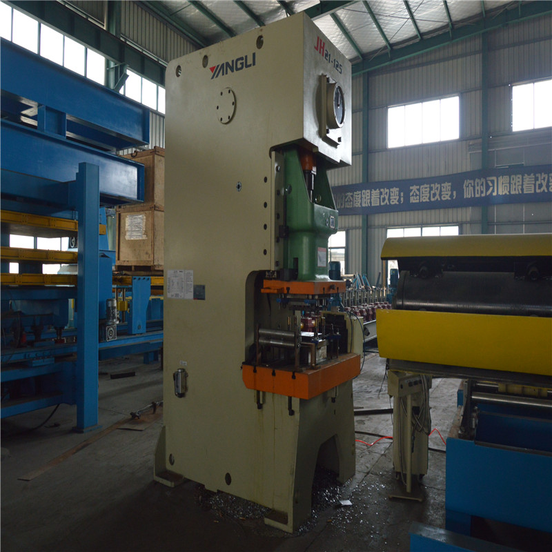 dbrollformer's tweet image. The charm of Press Machine: dbrollformer.com/press-machine.… #auxiliarymachine