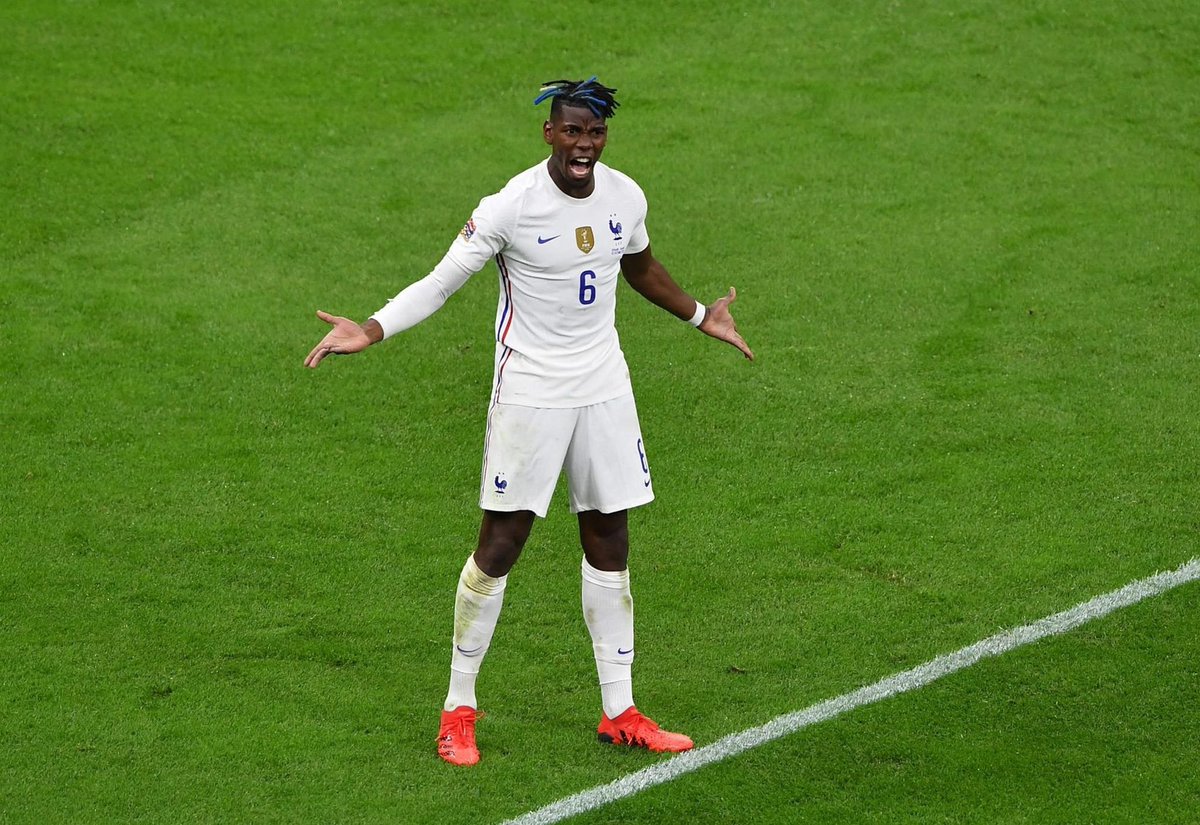 TFoot__'s tweet photo. On oubliera pas le match STRATOSPHÉRIQUE de Pogba ❤

#ESPFRA https://t.co/Bp7Vk4oFVO
