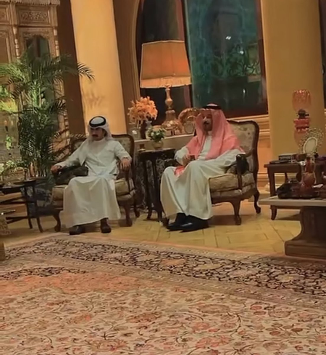 Sharyan_'s tweet photo. ليلة الأمس كانت في ضيافة صاحب السموّ الملكي الأمير مشعل بن محمد بن سعود بن عبدالعزيز آل سعود
كانت ليله جميله وممتعه.. كثّر الله خيره https://t.co/uBWFgcKQcK