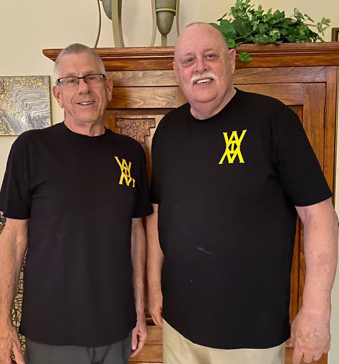 My Dad and his buddy representing <a href="/WO_Mentality/">Walk-On Mentality</a> cheering on the Hawkeyes yesterday from Tucson, AZ 🖤💛
#WOM #hawkeyefootball