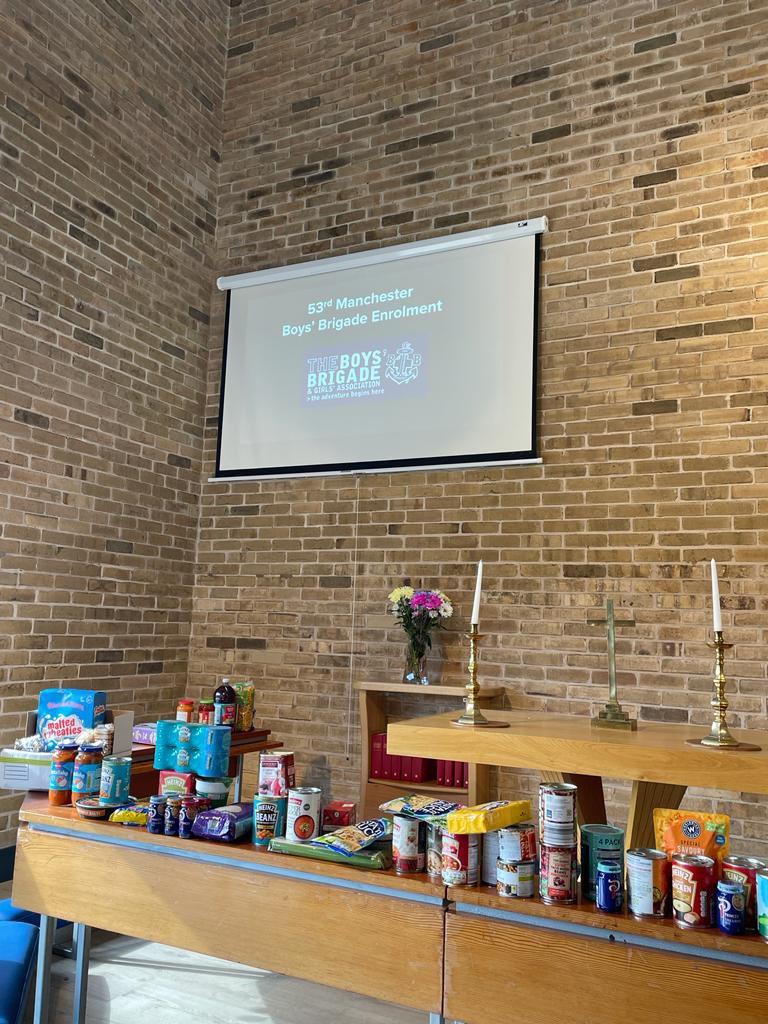 53rdBB's tweet image. Today we had our Harvest &amp;amp; Enrolment Service. Our Captain Phil led worship about sharing, thankfulness &amp;amp; service. We had bread tasting, gift giving and we made our promises for the year ahead.
#BoysBrigade #Enrolment #DedicationService #OpenToBB  #SundayWorship