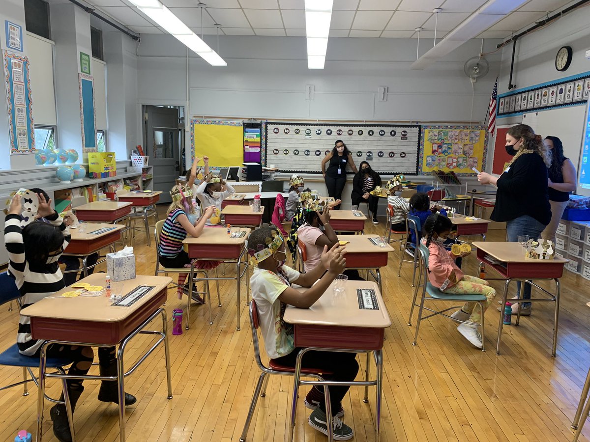 MrMilano07003's tweet photo. #njweekofrespect @WatsessingPage Week of Respect 2021 💛 @GinaRosamilia @pjbella3 @07003schools https://t.co/XEbCI9KzsI