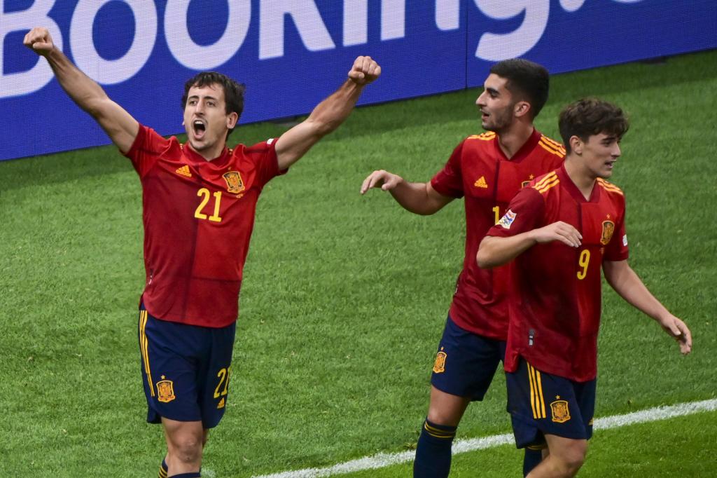 Distinguir Flor de la ciudad Dramaturgo MARCA on Twitter: "🎮 DE VIDEOJUEGO "Confirmado: España compite con  cualquiera. La selección funciona como un reloj bajo la dirección de Luis  Enrique, que parece mover a sus jugadores con el mando