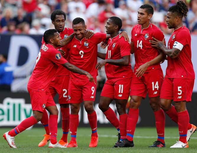 FANS_GABY_T10's tweet image. Dios te acompañe, te bendiga y te proteja

#Sisepuede 
#Vamospanama 
#9T
#Fantasmitatorres 
#Isback