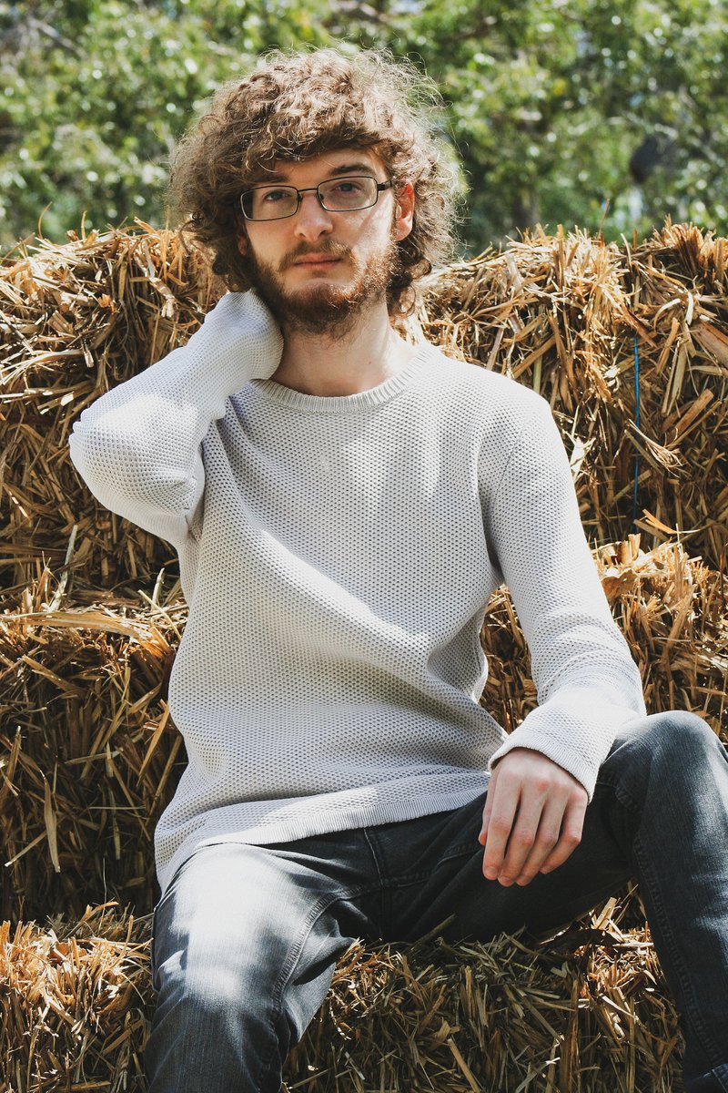 My new single, 'Distance', w/ <a href="/ItsLaniRose/">Lani 🌹</a> releases next week – Oct. 19th! 💫 (Pre-save link: orcd.co/distance-preor…)