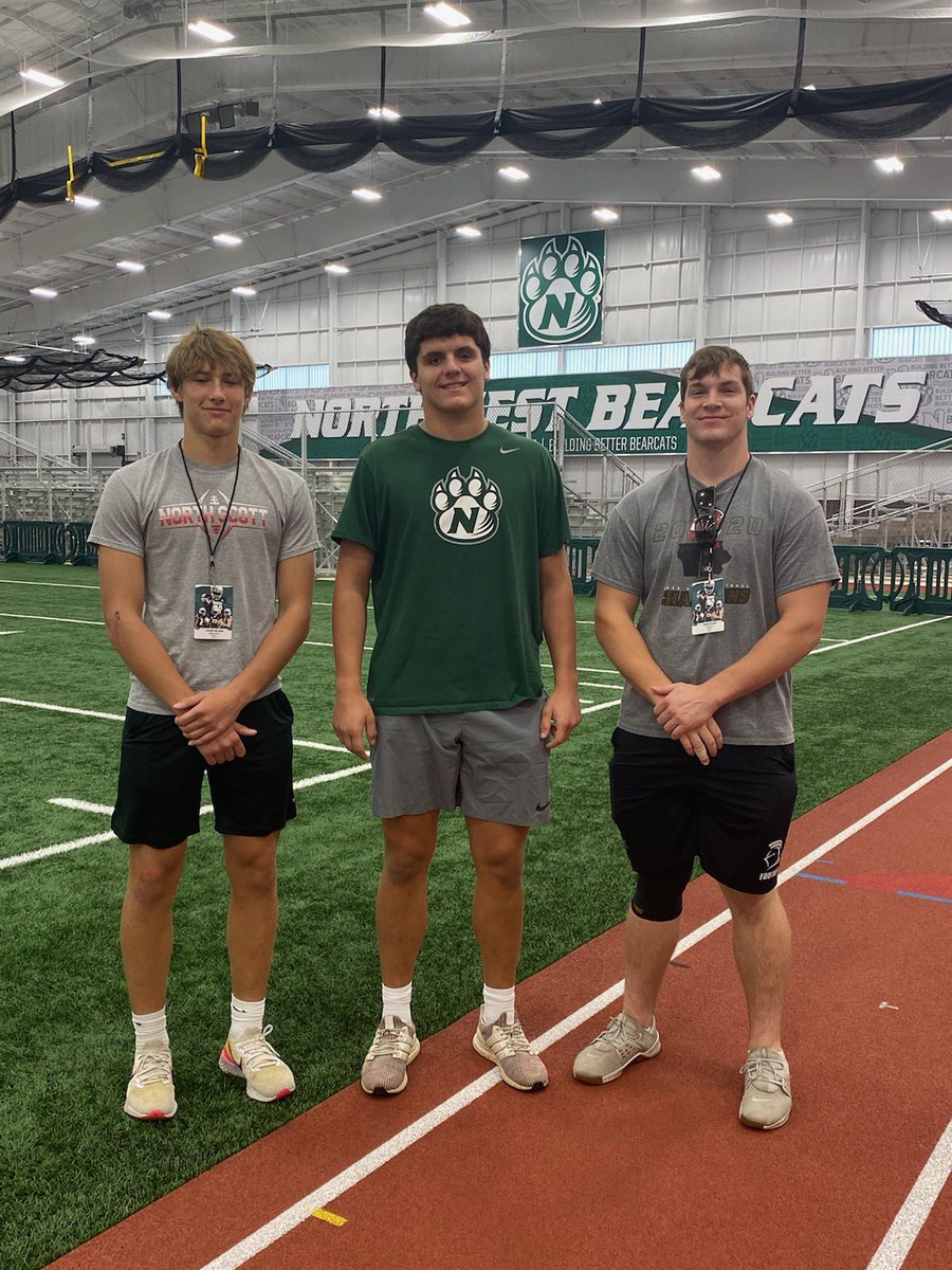 Thank you <a href="/TheCoach_Buddha/">Aaron Lawrence</a> for a great game day visit <a href="/NWBearcat_FB/">Northwest Football</a>