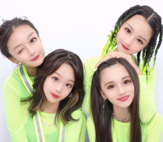 Twitterのコスプレ画像16