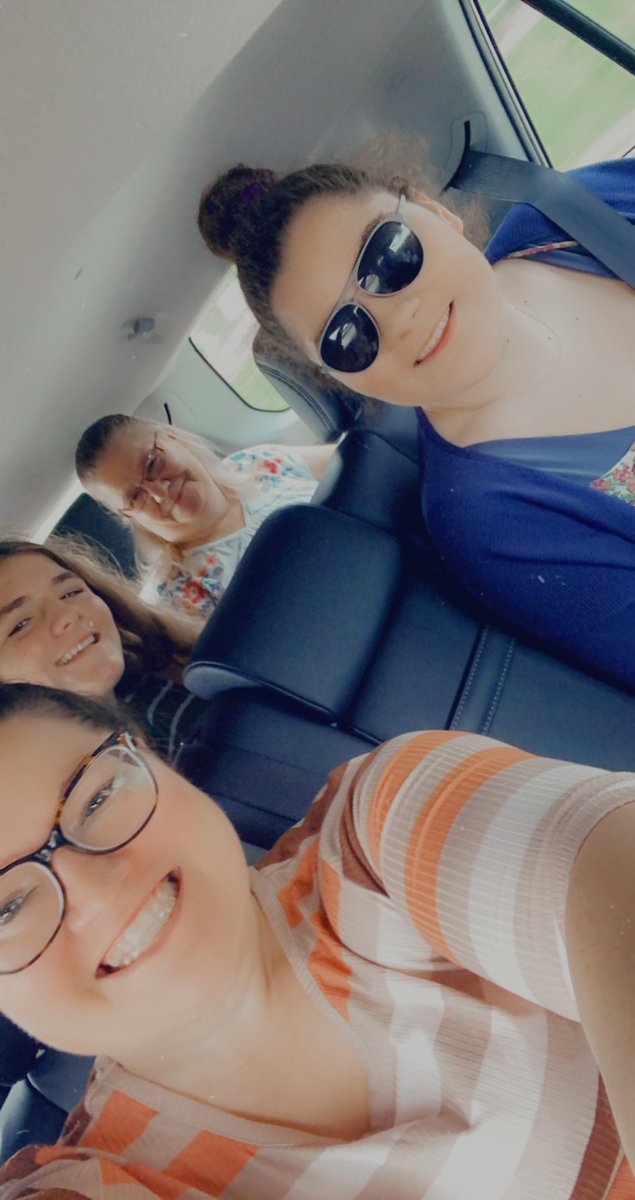 msvopaljones's tweet photo. I got my momma and girls! That’s all I need!! ❤️ https://t.co/ncTM4Zkp0c