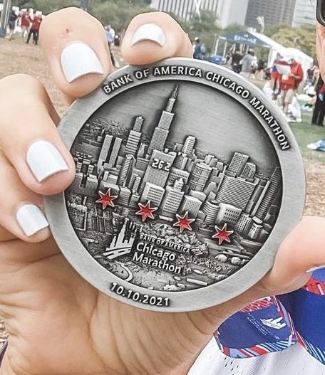 🔥🔥🔥 Les compartimos la medalla del Maratón de Chicago que se realizó el día de hoy 🔥🔥🔥 #ChicagoMarathon2021
