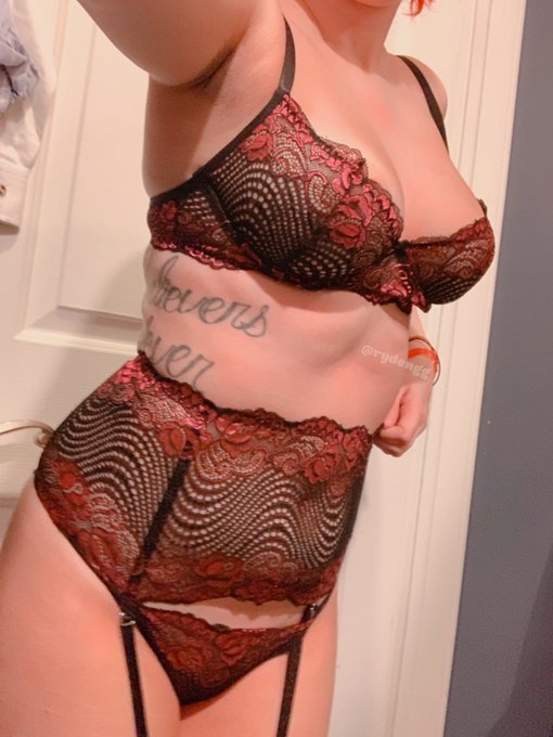 sweet on you 💕😋 https://t.co/evdMEI3Mly<a href="/tag/mvsales"class="tags"><span>#mvsales</span></a>