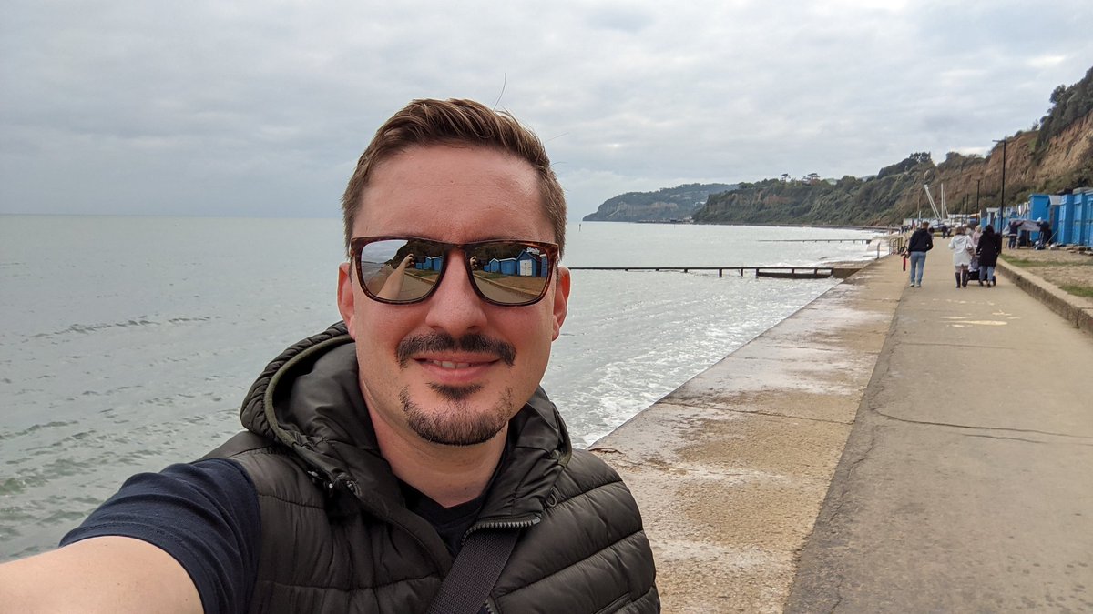 Gavin_3dwards's tweet photo. What fun we've had.... Family holiday ❤️ #IsleofWight @BlackgangChine  #family https://t.co/FALChQlCIq