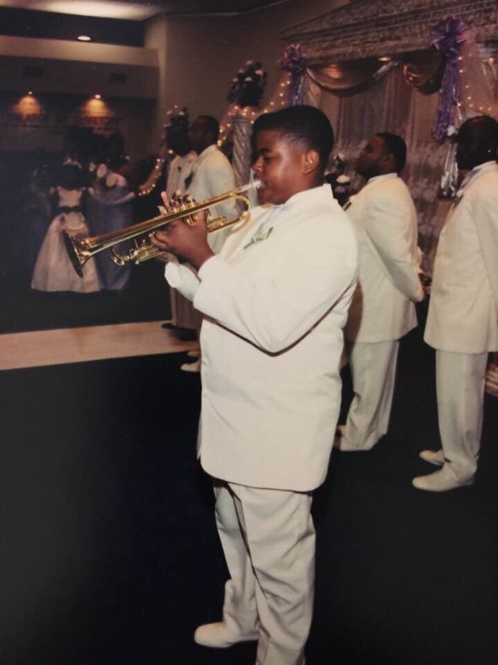 This was the most embarrasing day of my life dawg. My cousin wanted me to play the trumpet when she walked down the aisle. I fucked that shit up so bad, ran out the church, threw up in the bathroom and walked home 😭😭😭😭