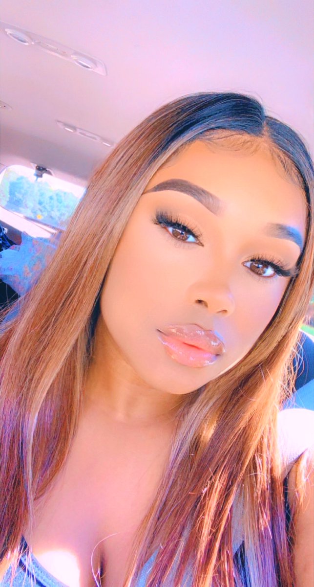 Zandriah_'s tweet photo. Nascar vlog dropping soon💕 https://t.co/fuKtzYQHOz