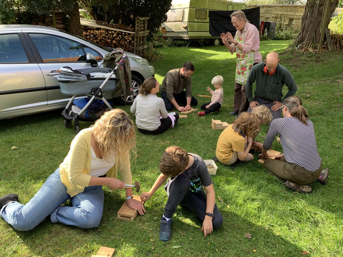 GreenKetton's tweet photo. What a glorious day we had yesterday at our autumn workshops. The sun shone whilst we made delicious apple juice, and we now have lots of bat boxes and bird boxes to put up around Ketton. Many thanks to all those involved. @kettonnews https://t.co/iKxZcRSMIN