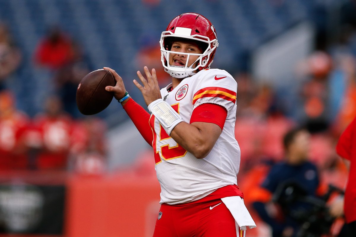 ActionNetworkHQ's tweet photo. Sunday Night Betting Hub ✅

🏈 SNF Staff Best Bets: https://t.co/YmeLUKHqzq

🏈 @The_Oddsmaker's SNF Primetime Prop: https://t.co/h85HZZ3eaG

⚾️ White Sox-Astros Preview: https://t.co/qPkzhpqHFn

⚾️ White Sox-Astros Prop Bets: https://t.co/q82QMnpHKk https://t.co/Bm1hCckpCM