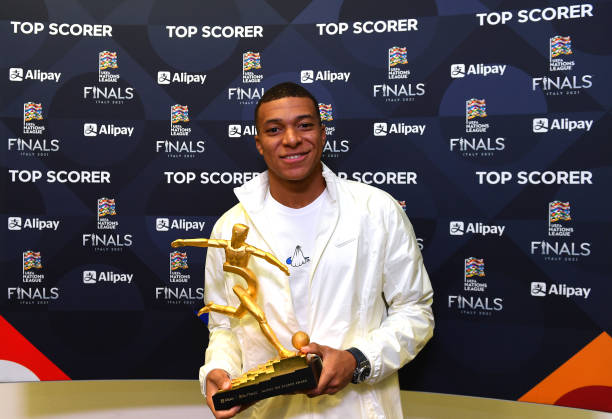 Kylian Mbappe has picked up the Top Scorer Trophy