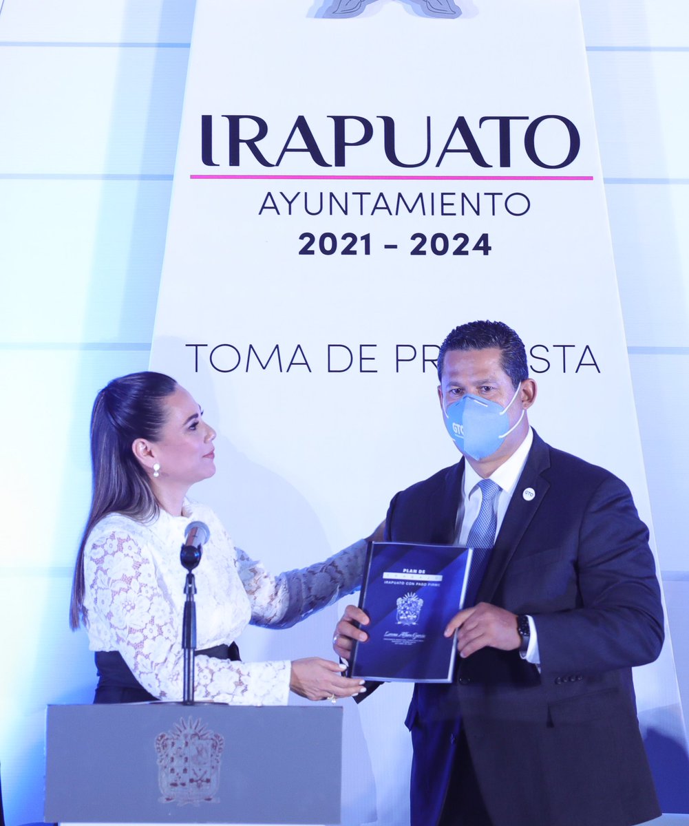 diegosinhue's tweet photo. En #Irapuato hay mucho talento y debemos impulsarlo sin perder su esencia y vocación.
Es momento de unirnos, de cerrar filas y avanzar con paso firme, trabajar sin ver colores, sino ver las necesidades de la gente.
¡Enhorabuena al Ayuntamiento 2021-2024!
#GrandezaDeMéxico https://t.co/VgjzsGc6gi