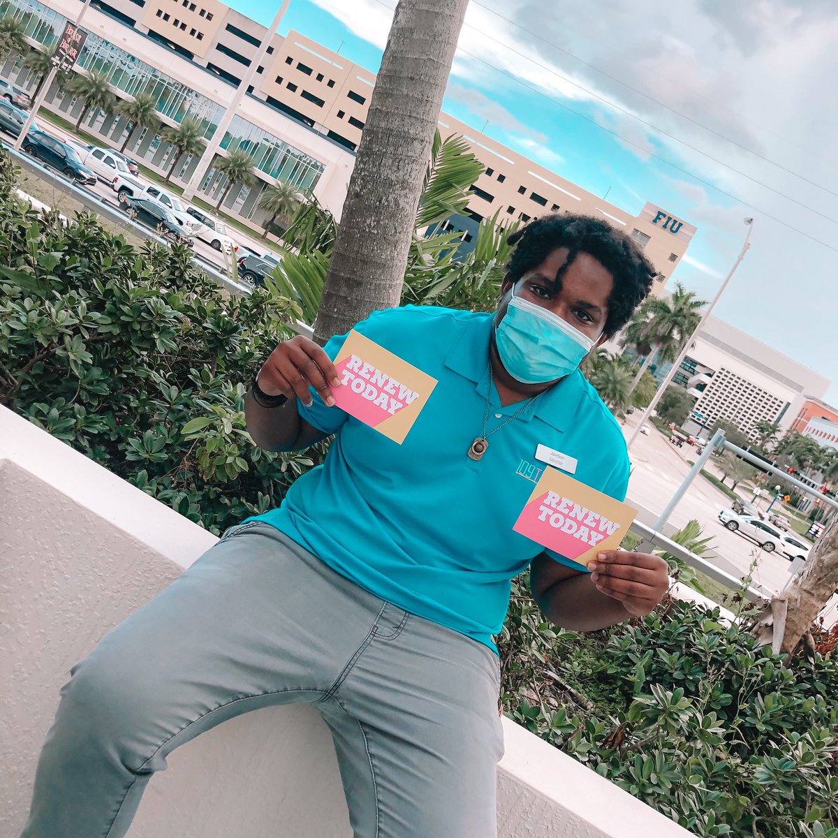 109Tower's tweet photo. Just three easy steps to renew your lease today‼️
1️⃣Check your 109Tower resident portal
2️⃣Review and accept the offer 
3️⃣esign lease agreement▶️ Don’t hesitate to stop by the leasing office and speak with us regarding your renewal process😀 https://t.co/Y6Y8BkZKkc