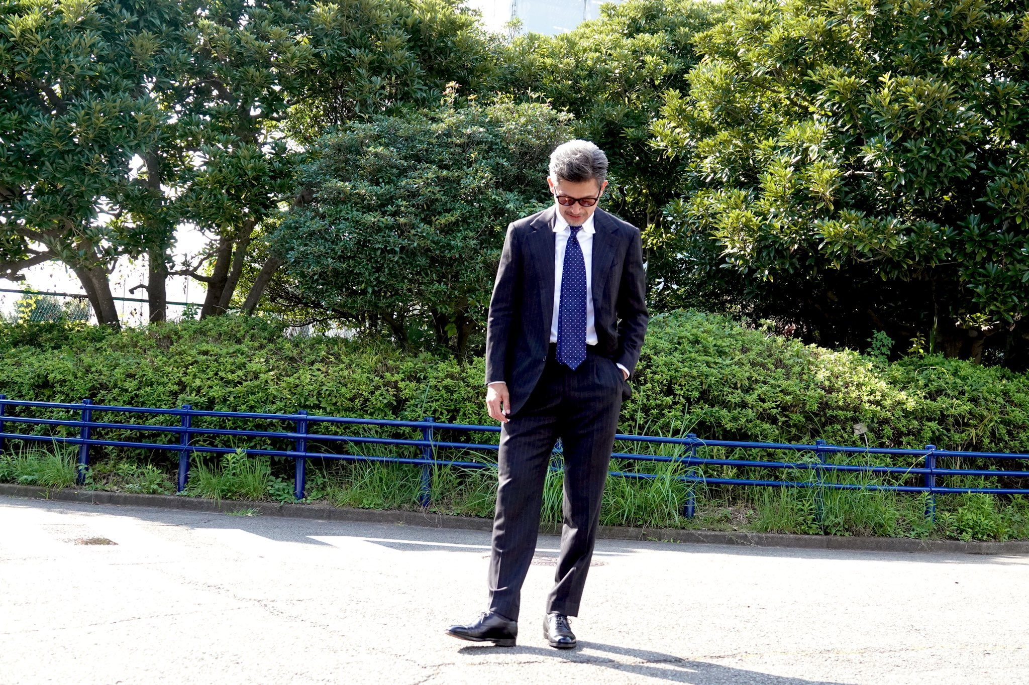 Twitter 上的 横浜fc 公式 好評だった私服シリーズ 三浦知良 選手のスーツ姿を こんなダンディ どうしたらなれるのでしょうか Yokohamafc 横浜fc T Co Plgogy7vco Twitter