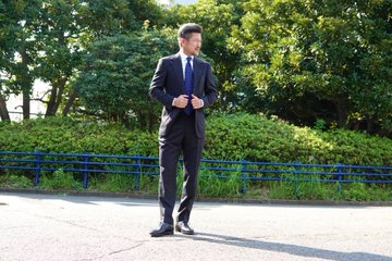 54歳 キング カズ モデルばりのスーツ姿に脚光 渋すぎる カッコいい フットボールゾーン 2