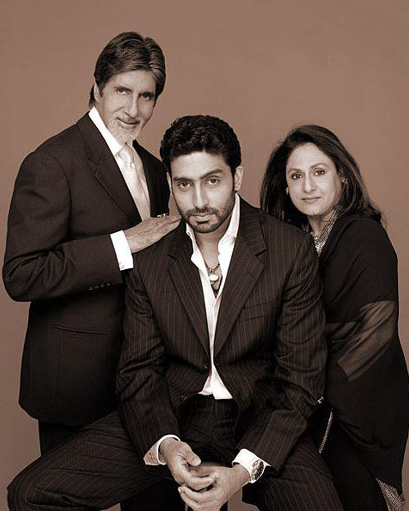 BombayBasanti's tweet photo. #HappyBirthdayAmitabhBachchan
#HBDAmitabhBachchan
Birthday wishes to the Superstar of the Millennium, Angry Young Man of Bollywood, legendary actor #AmitabhBachchan ЁЯМ╣
With #AbhishekBachchan #JayaBachchan #DilipKumar #Dharmendra #ShatrughanSinha
#BigB #HBDBigB #AB79 #BigB79 https://t.co/fhaVNTWbjJ