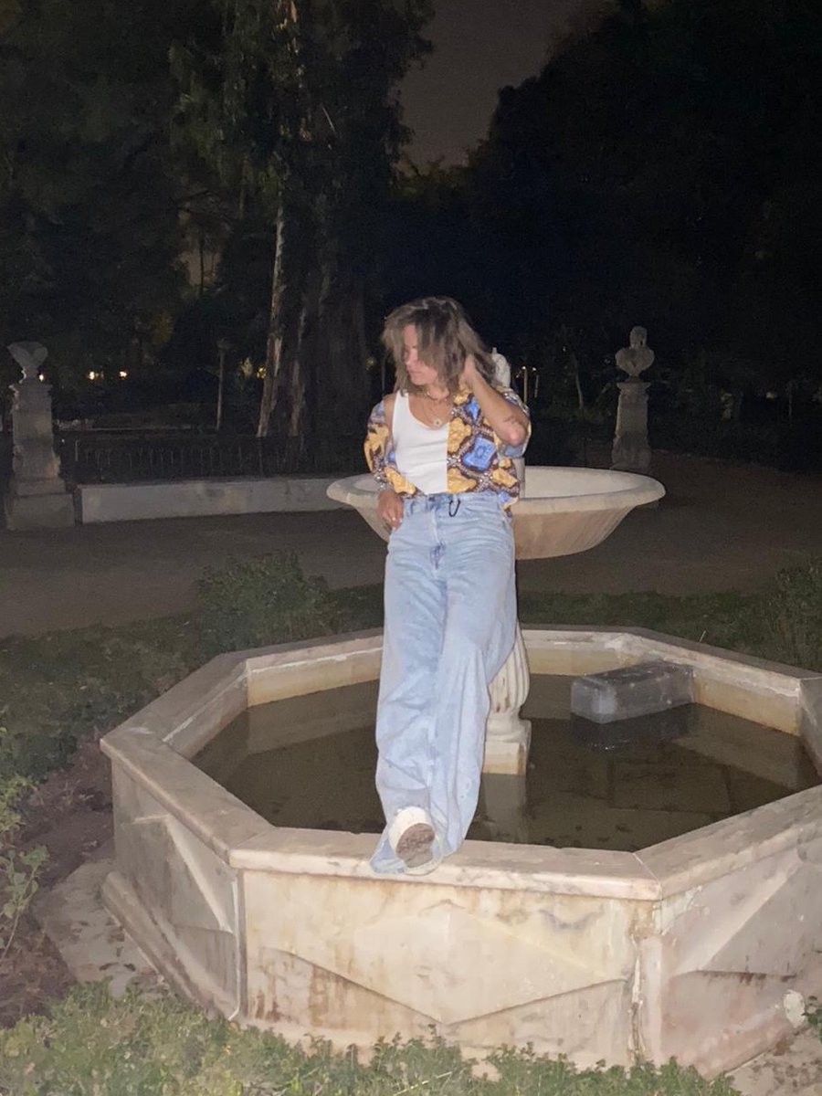 Steele_YoGirl's tweet photo. vibin , babyyy ,, vibinnnnn’ ✨🤎💙 https://t.co/TaKBszTvJM