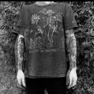 FNTMTHEBAND's tweet photo. #NewProfilePic https://t.co/BtPvjrDS4M