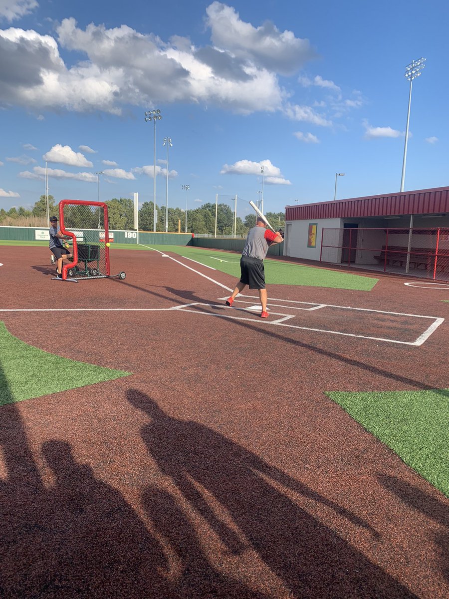 ✌️dubs ✅

First annual Hit-A-Thon ✅

Thank you everyone that came out and supported the Rillas today 🦍🥎

The Pitt community is the best community ❤️💛

#TogetherWeThrive X #Family