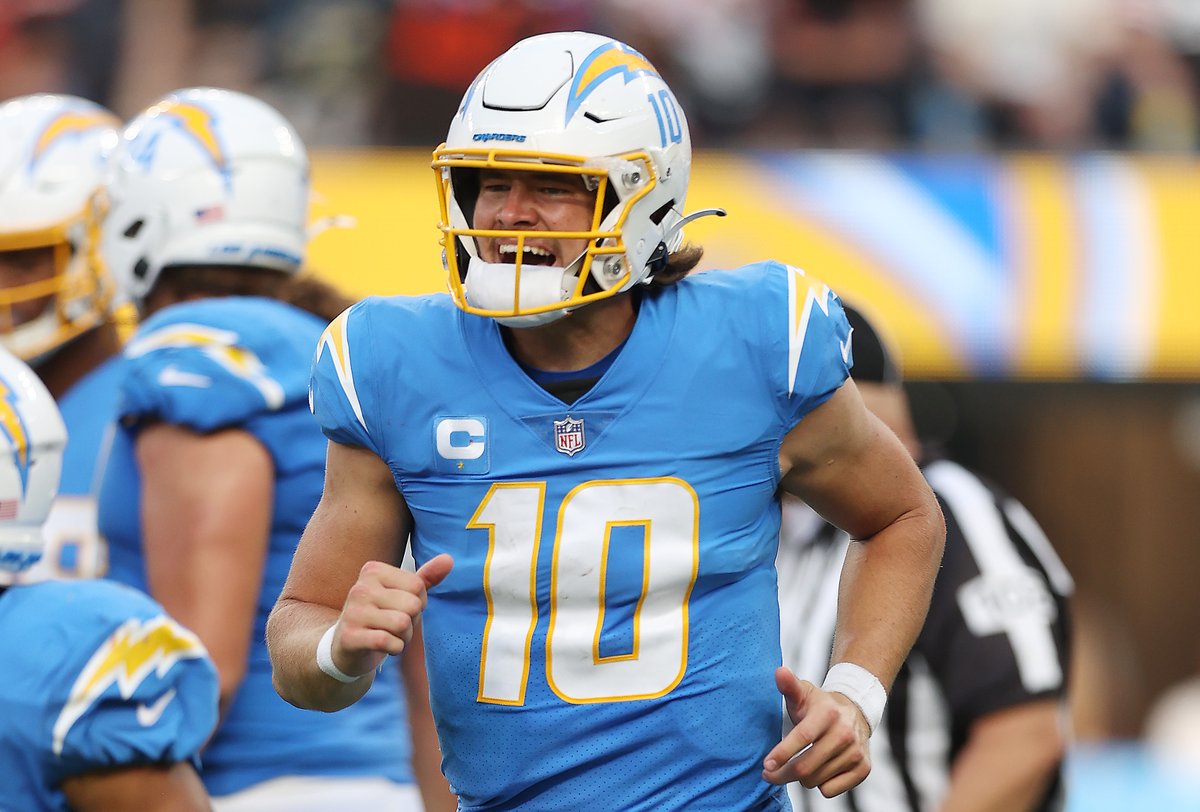 NFLonCBS's tweet photo. Only one player in NFL history has more than 10 games with 300+ passing yards over the first 2 seasons of his career.

Justin Herbert https://t.co/I3rvSKLU8A