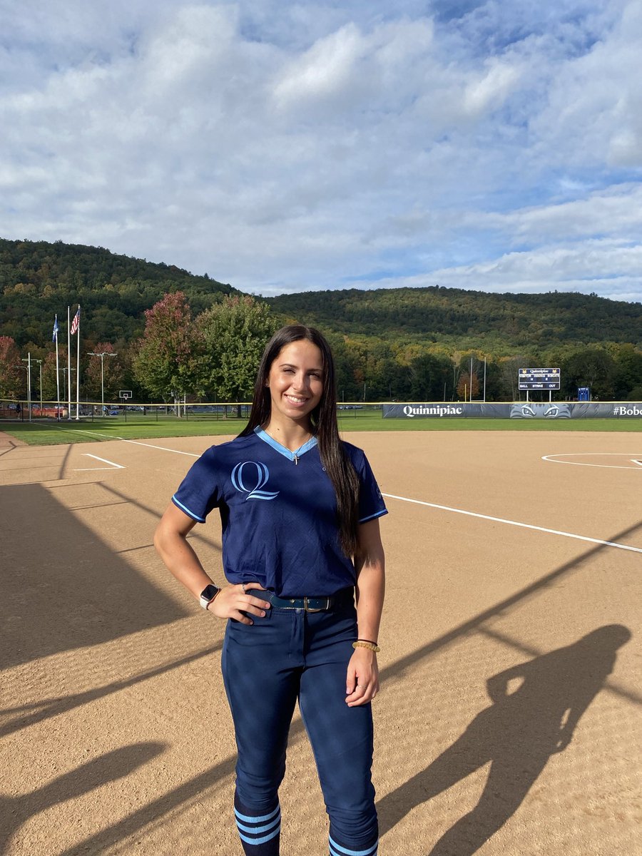 allyhochstadter's tweet photo. I am so excited to announce that I have decided to further my athletic and academic career playing D1 softball at Quinnipiac. I would like to thank my family, the NJ Gators, my teammates, Coach Hill and my coaches for getting me to where I am today. Go Bobcats! @QU_Softball #JB17 https://t.co/fZrfmrrGh8