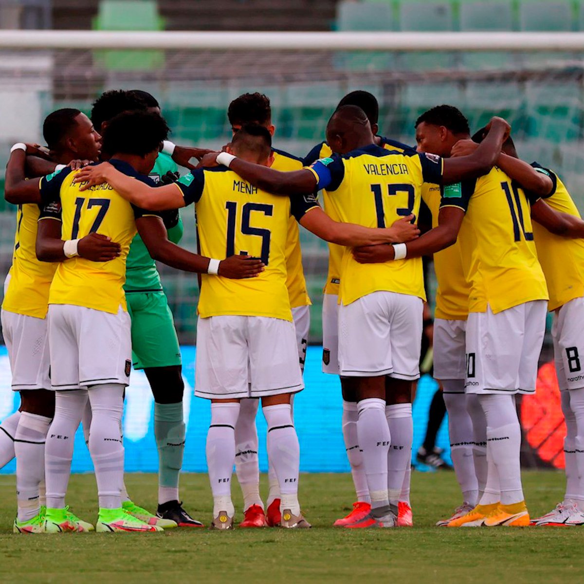 LaTri's tweet photo. 🙌 ¡Con la esperanza intacta! 

💪 No bajamos los brazos y seguiremos luchando hasta el último día por nuestro objetivo: #Qatar2022🇶🇦 

#JuntosSomosInvencibles🇪🇨 https://t.co/U83vQOEwUg