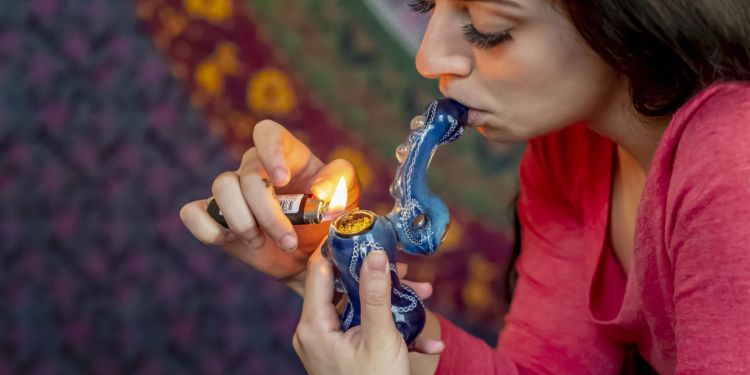 Australian Longitudinal Study on Women's Health (@alswh_official) on Twitter photo PhD candidate <a href="/Cao_Sifan/">Sifan Cao</a> found links between #postnataldepression and the use of cannabis up to 15 months #preconception. She says further research is needed to investigate dosage, and whether the link is direct or indirect.
buff.ly/3Ao752p <a href="/mishra_gita/">Gita Mishra</a> <a href="/UQMedicine/">UQ Medicine</a> PhD candidate <a href="/Cao_Sifan/">Sifan Cao</a> found links between #postnataldepression and the use of cannabis up to 15 months #preconception. She says further research is needed to investigate dosage, and whether the link is direct or indirect.
buff.ly/3Ao752p <a href="/mishra_gita/">Gita Mishra</a> <a href="/UQMedicine/">UQ Medicine</a>